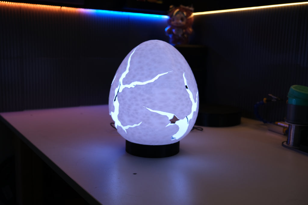 3d printed cracked dragon egg lamp
