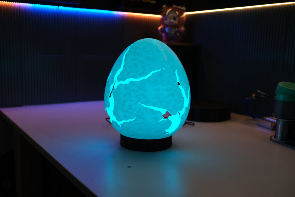3d printed cracked dragon egg lamp
